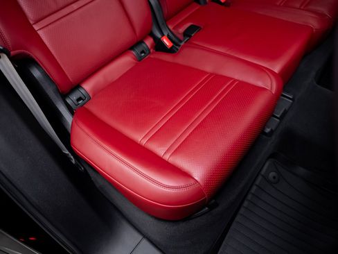 Used 2023 Porsche Cayenne S image 68