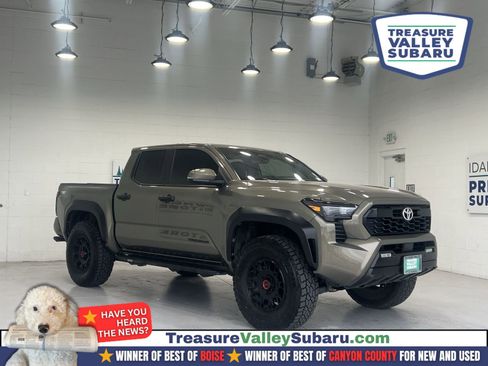Used 2024 Toyota Tacoma TRD Off-Road w/ TRD Off Road Upgrade Package AWD/4WD image 1