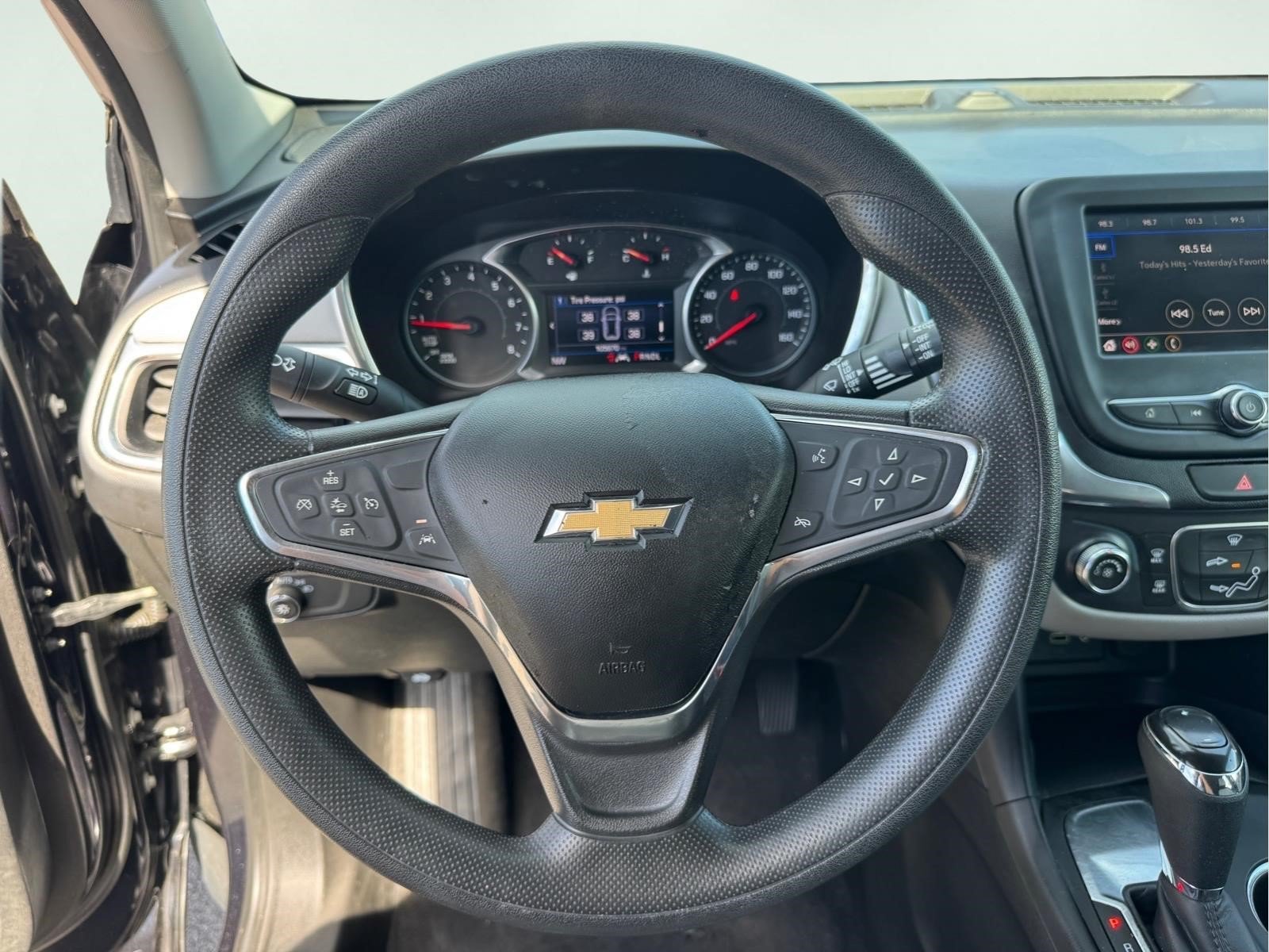 Used 2020 Chevrolet Equinox LT FWD image 20