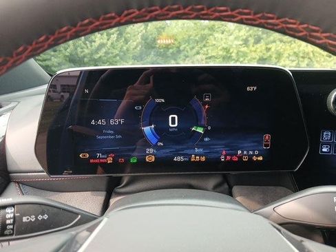 New 2025 Chevrolet Blazer EV RS AWD/4WD image 3