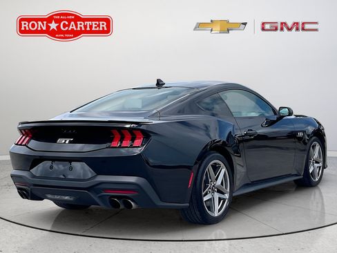 Used 2024 Ford Mustang GT Premium RWD image 6