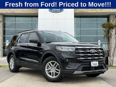 New 2026 Ford Explorer Active w/ Active Comfort Package