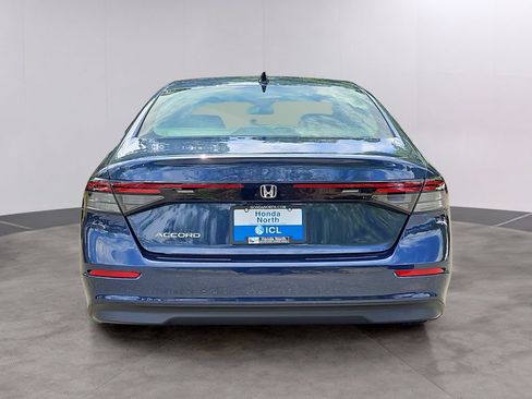 Certified 2025 Honda Accord SE image 5