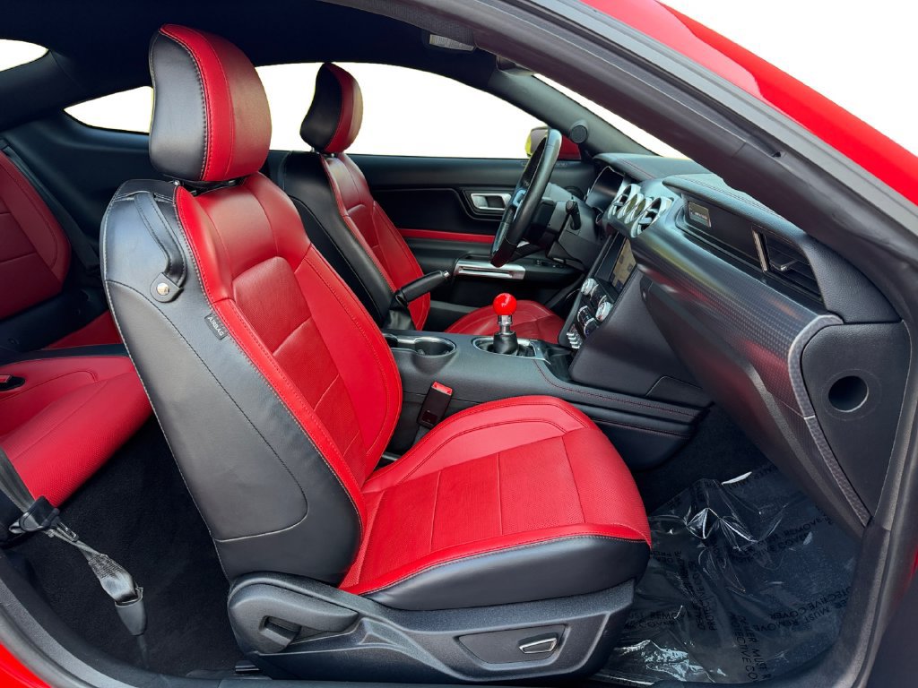 Used 2019 Ford Mustang GT Premium w/ GT Performance Package RWD image 18