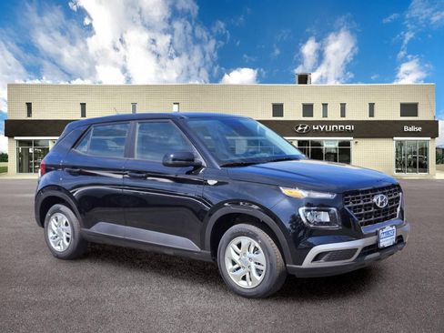 New 2026 Hyundai Venue SE FWD image 1