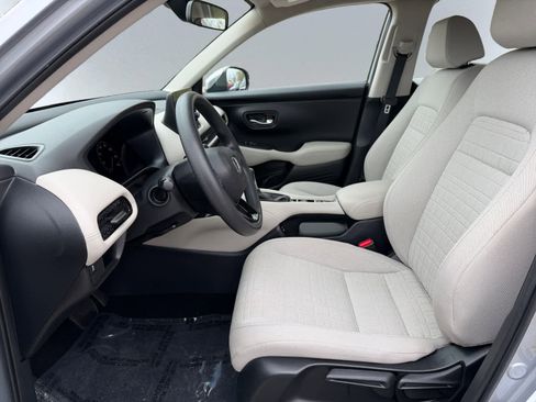 Used 2024 Honda HR-V LX image 7