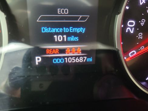 Used 2019 Toyota RAV4 XLE Premium FWD image 25