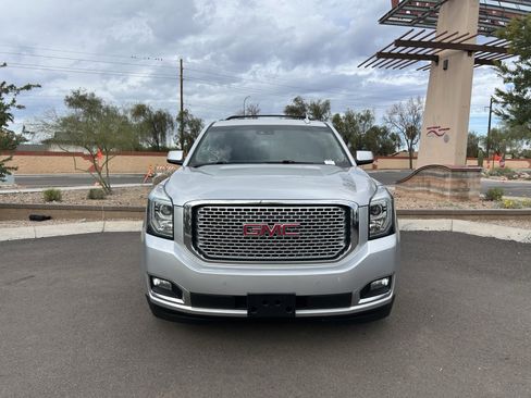 Used 2017 GMC Yukon XL Denali w/ Open Road Package image 8