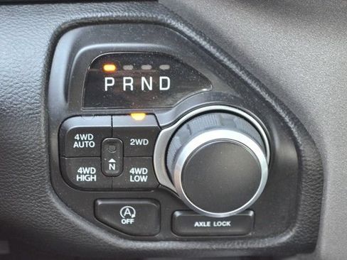 Used 2023 RAM 1500 Big Horn AWD/4WD image 28