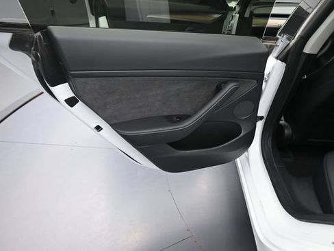 Used 2022 Tesla Model 3 Long Range AWD/4WD image 66