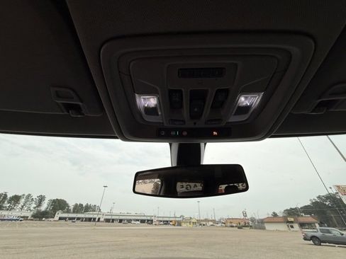 Used 2019 Chevrolet Silverado 1500 LT Trail Boss image 21