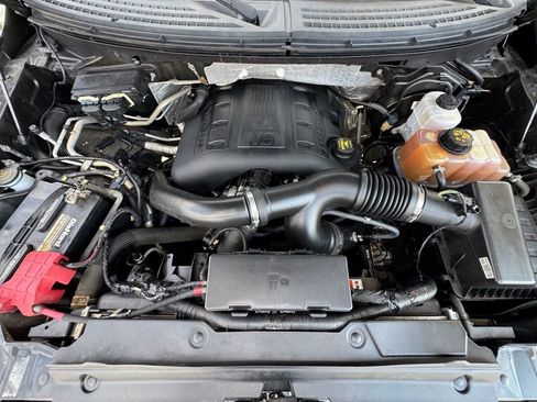 Used 2013 Ford F150 King Ranch w/ King Ranch Luxury Pkg image 10