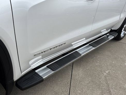 Used 2019 GMC Sierra 1500 SLT w/ SLT Premium Package image 15