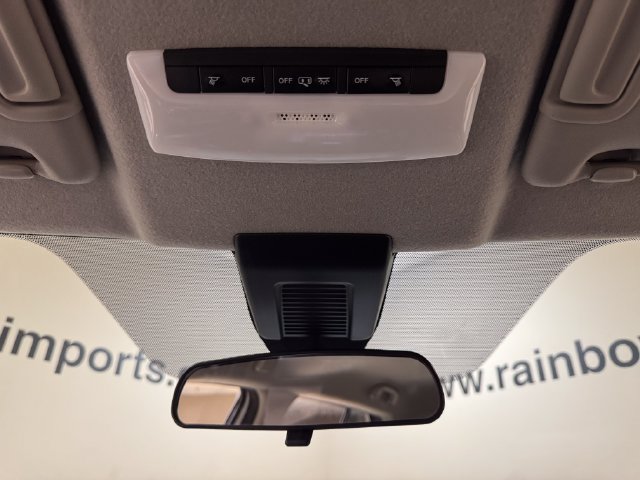 Used 2021 Nissan Kicks SV FWD image 17