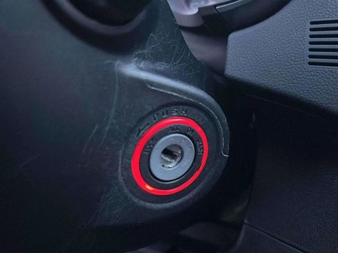 Used 2017 Subaru Impreza 2.0i Premium image 14