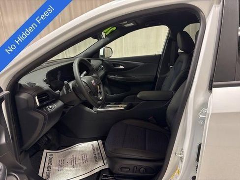 New 2026 Buick Envista Preferred image 10