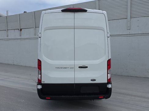 Used 2023 Ford Transit 250 148 High Roof Extended AWD image 6