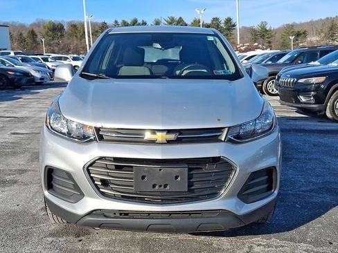 Used 2017 Chevrolet Trax LS image 2