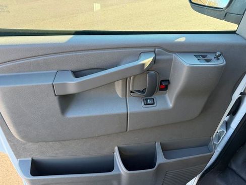 Used 2024 Chevrolet Express 2500 w/ Driver Convenience Package image 8