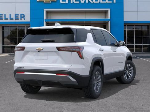 New 2026 Chevrolet Equinox LT w/ Convenience Package II FWD image 4