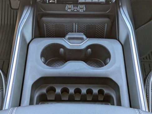 Used 2025 RAM 2500 Laramie image 9