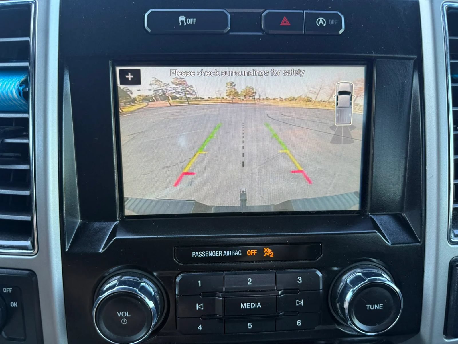Used 2018 Ford F150 Lariat RWD image 48