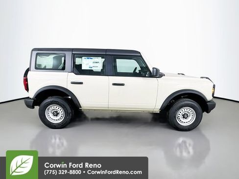 New 2025 Ford Bronco 4-Door image 8