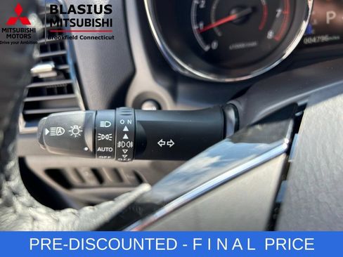 Used 2025 Mitsubishi Outlander Sport SEL AWD/4WD image 54