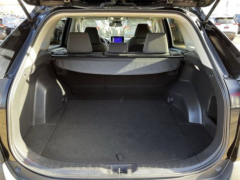 Used 2024 Toyota RAV4 XLE image 28