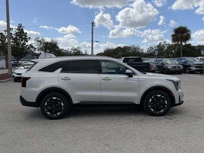 New 2026 Kia Sorento S
