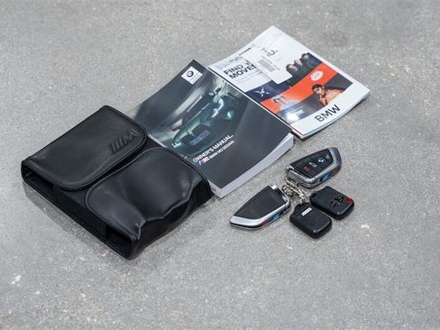 Used 2022 BMW M3 Competition w/ M Carbon Exterior Package RWD image 22