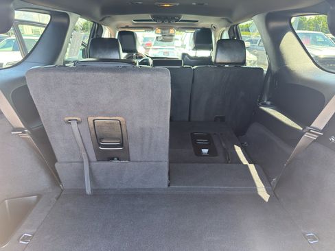 Used 2024 Dodge Durango GT AWD/4WD image 39