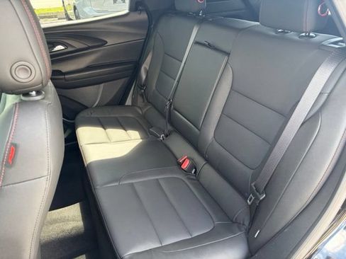Used 2024 Chevrolet TrailBlazer RS AWD/4WD image 27