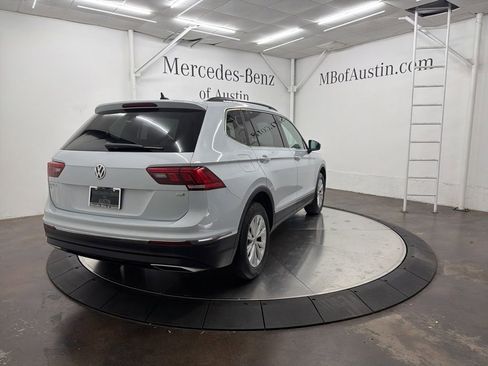 Used 2018 Volkswagen Tiguan SE FWD image 7