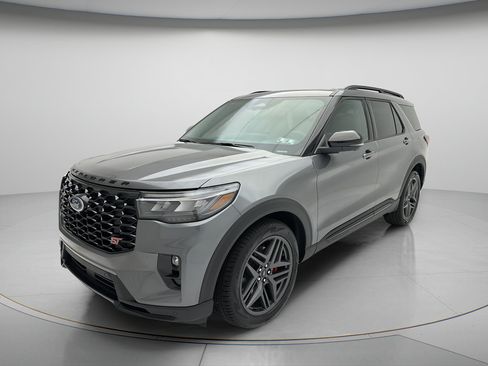 New 2026 Ford Explorer ST w/ Sun And Sound Package AWD/4WD image 3