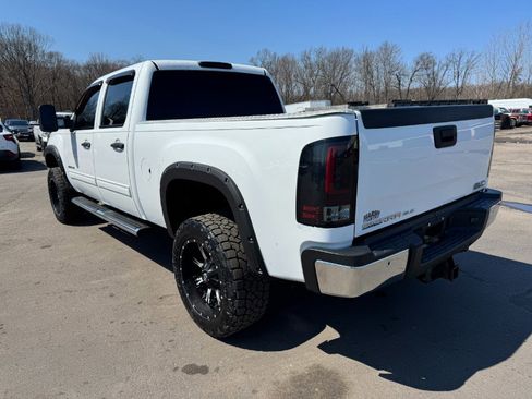 Used 2013 GMC Sierra 2500 SLE w/ SLE Preferred Package image 3