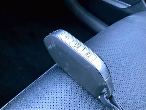 Certified 2026 Kia Sportage EX image 30