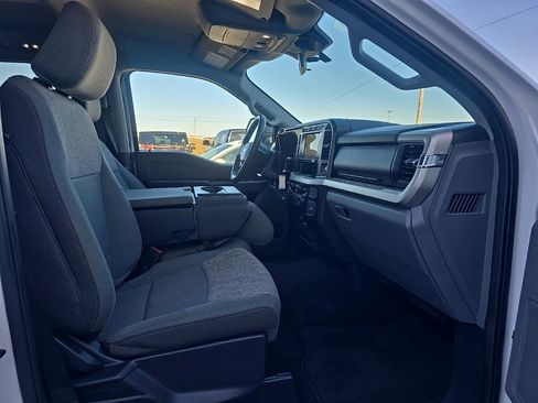 Used 2024 Ford F250 XLT image 25