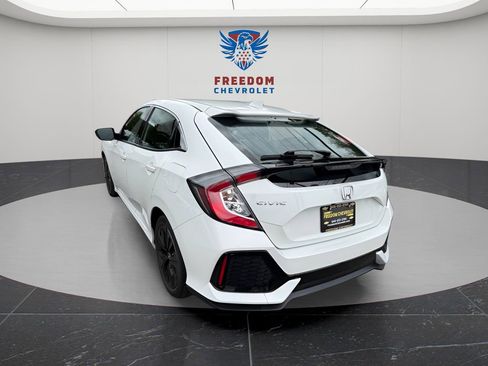 Used 2019 Honda Civic EX image 5