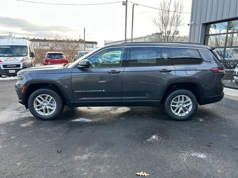 New 2025 Jeep Grand Cherokee L Laredo w/ Luxury Tech Group I AWD/4WD image 7