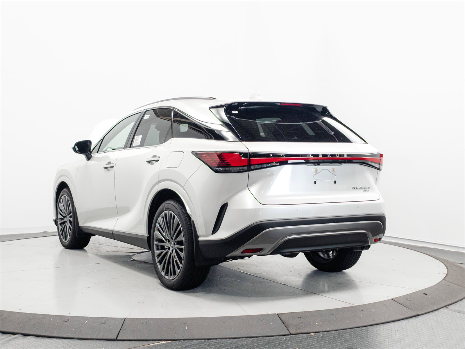 New 2026 Lexus RX 450h AWD w/ Convenience Package image 9