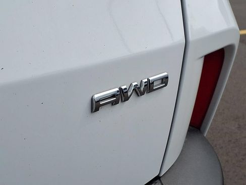 Used 2024 Ford Escape Active w/ Tech Pack #1 AWD/4WD image 9