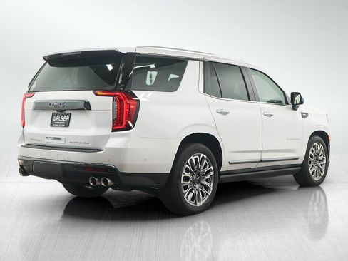 Used 2024 GMC Yukon Denali Ultimate AWD/4WD image 6