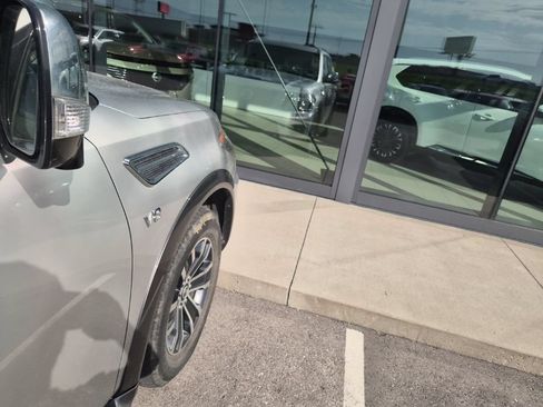 Used 2019 Nissan Armada SL w/ Premium Package AWD/4WD image 16