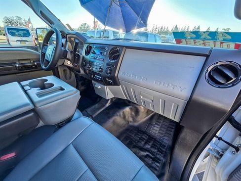 Used 2014 Ford F350 XL w/ Power Equipment Group image 16