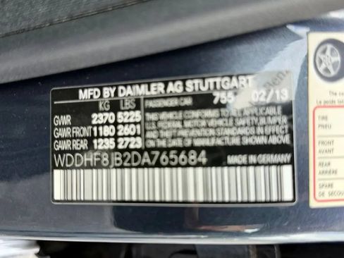 Used 2013 Mercedes-Benz E 350 4MATIC Sedan image 30