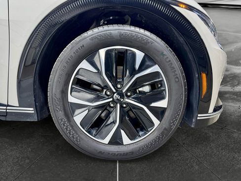Used 2023 Kia EV6 Wind image 36