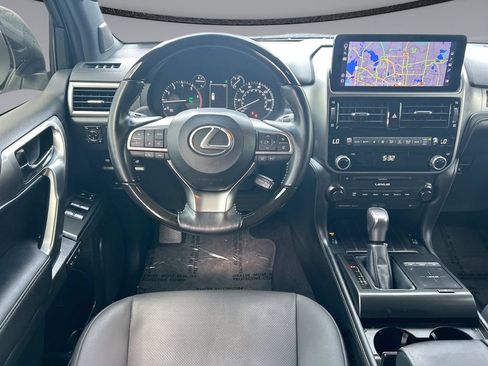 Used 2023 Lexus GX 460 Premium w/ Accessory Package AWD/4WD image 21