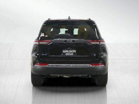 Used 2022 Jeep Grand Cherokee Limited 4xe w/ Luxury Tech Group II AWD/4WD image 4