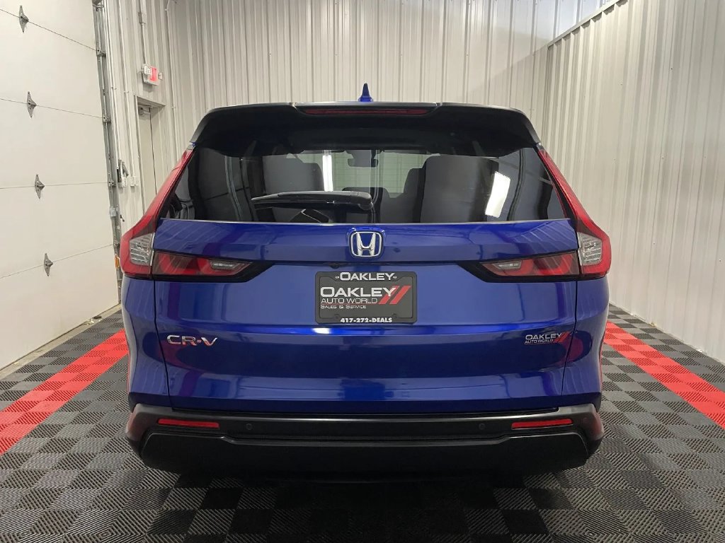 Used 2024 Honda CR-V EX-L image 3